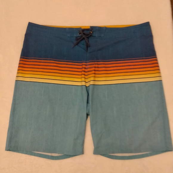 Burnside swim trunks. Men 38 - Picture 1 of 5